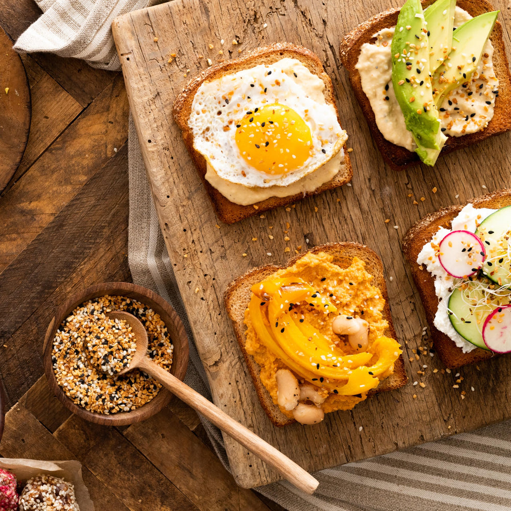 Frontier Co-op Everything Blend featured in a kitchen-ready presentation