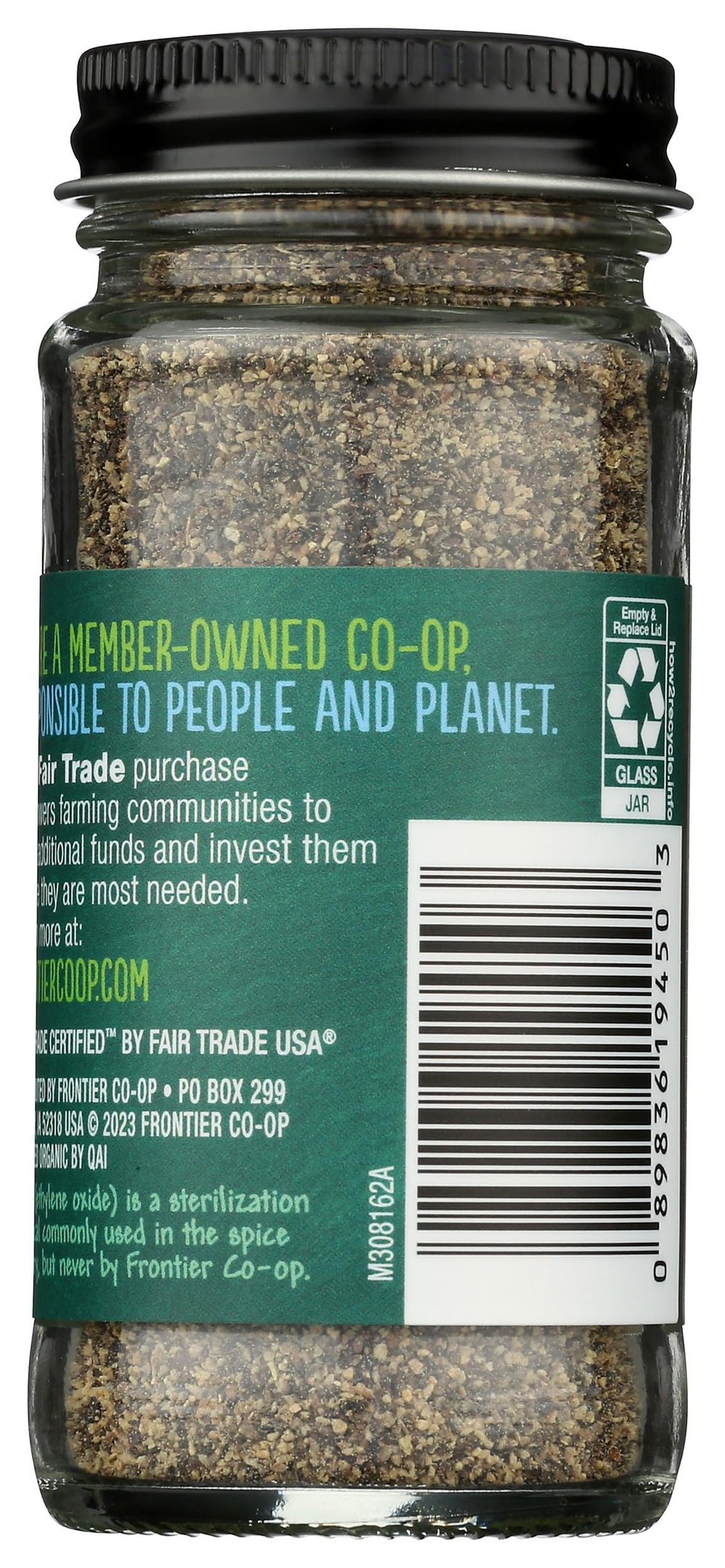 Close-up of coarse-ground Frontier Co-op pepper texture for robust flavor.