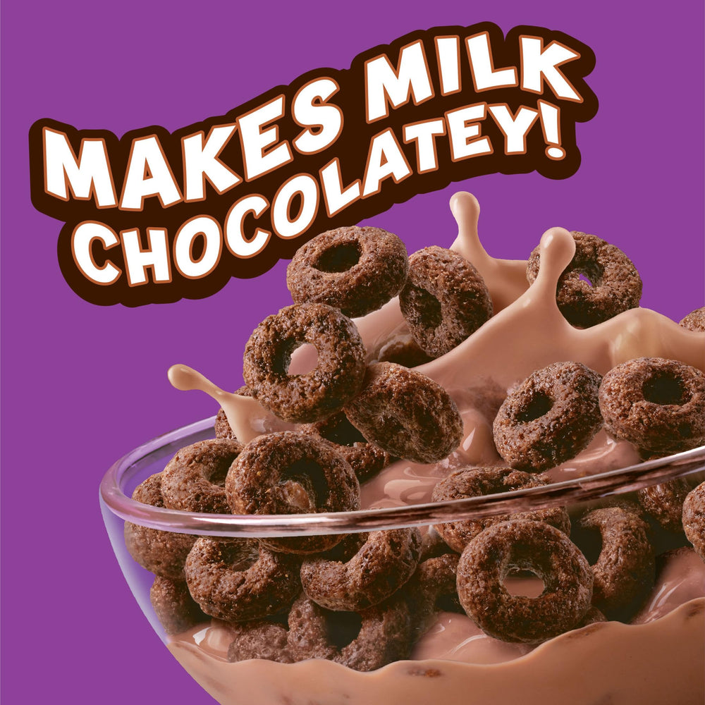 Froot Loops Cocoa Loops family box front for a shareable morning favorite.