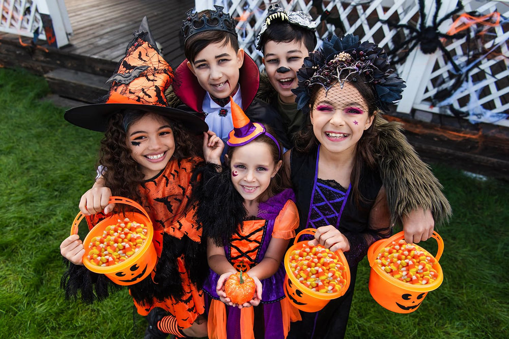 Fruidles Halloween Candy Corn Treats packaging design highlights festive appeal.