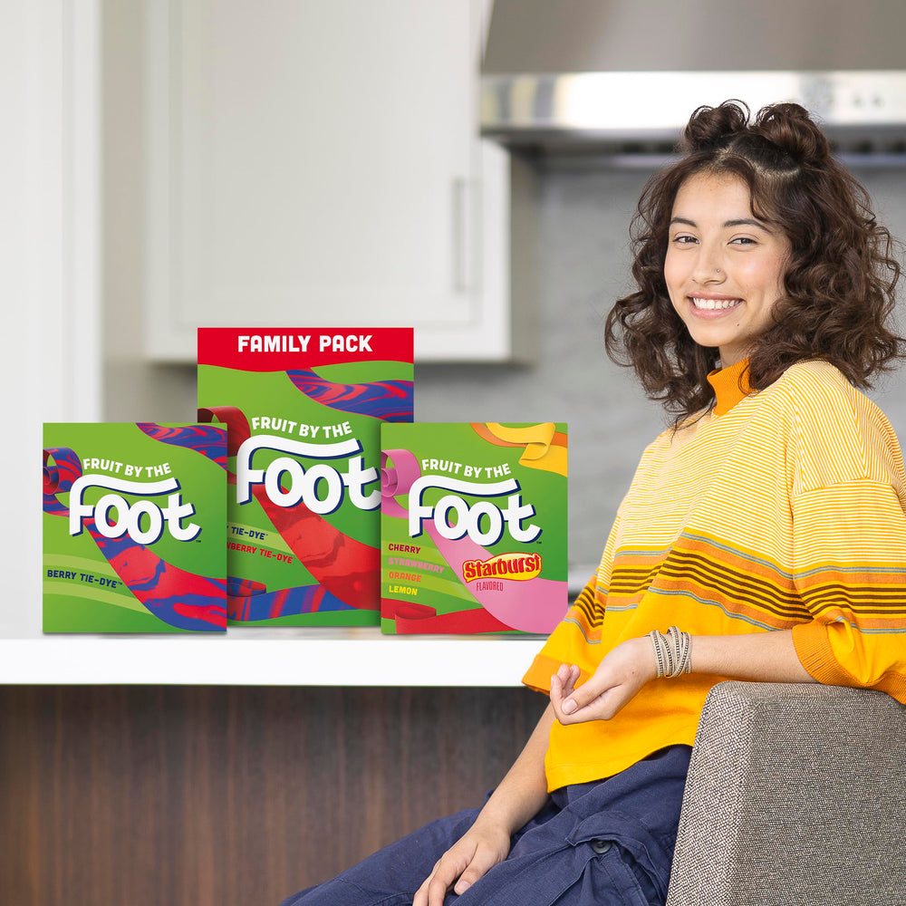 Fruit by the Foot 6-pack pouch count for pantry stocking.