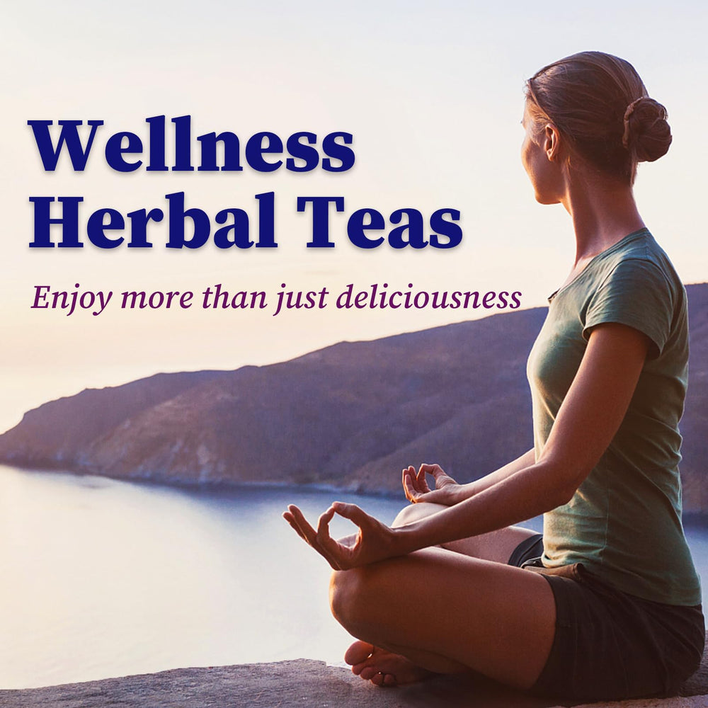 FullChea Blueberry Tea steaming cup with mint hints for a relaxing moment.
