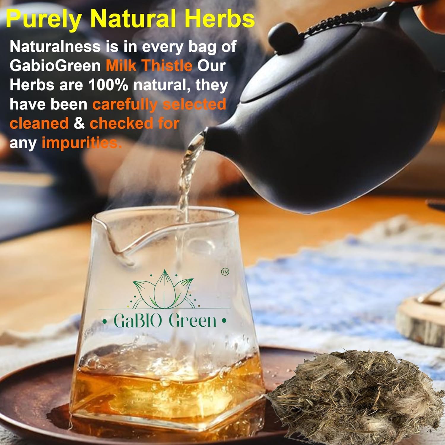 Gabio Green Cardomarin tea steeping in jar demonstrates easy infusion.
