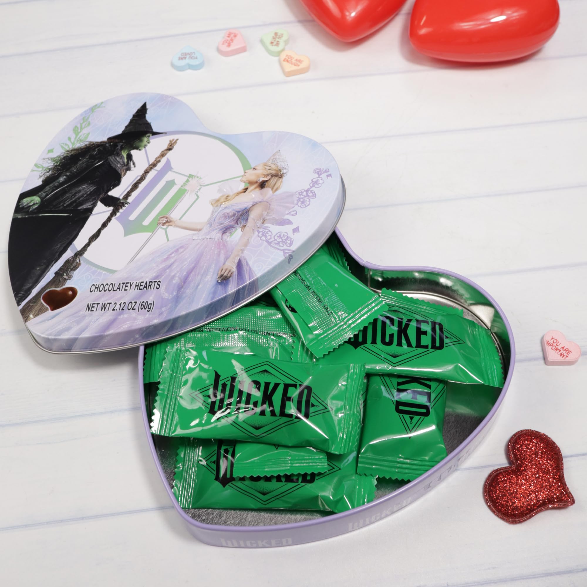 Galerie chocolatey hearts ready for sharing at exchanges or parties.