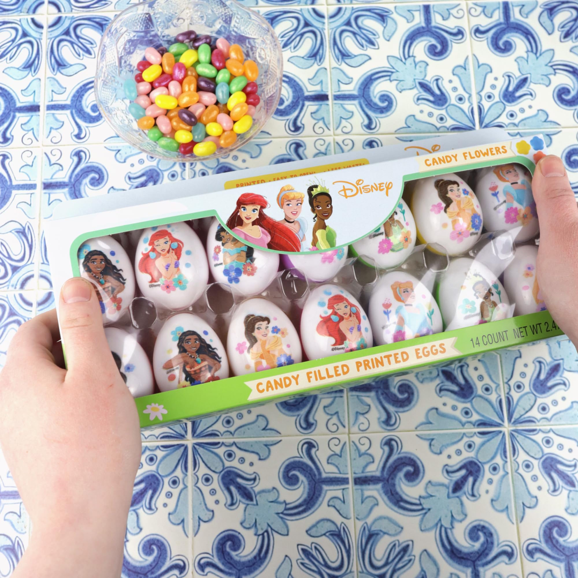 Galerie Disney Princess pre-filled Easter egg with Belle candy for family celebrations