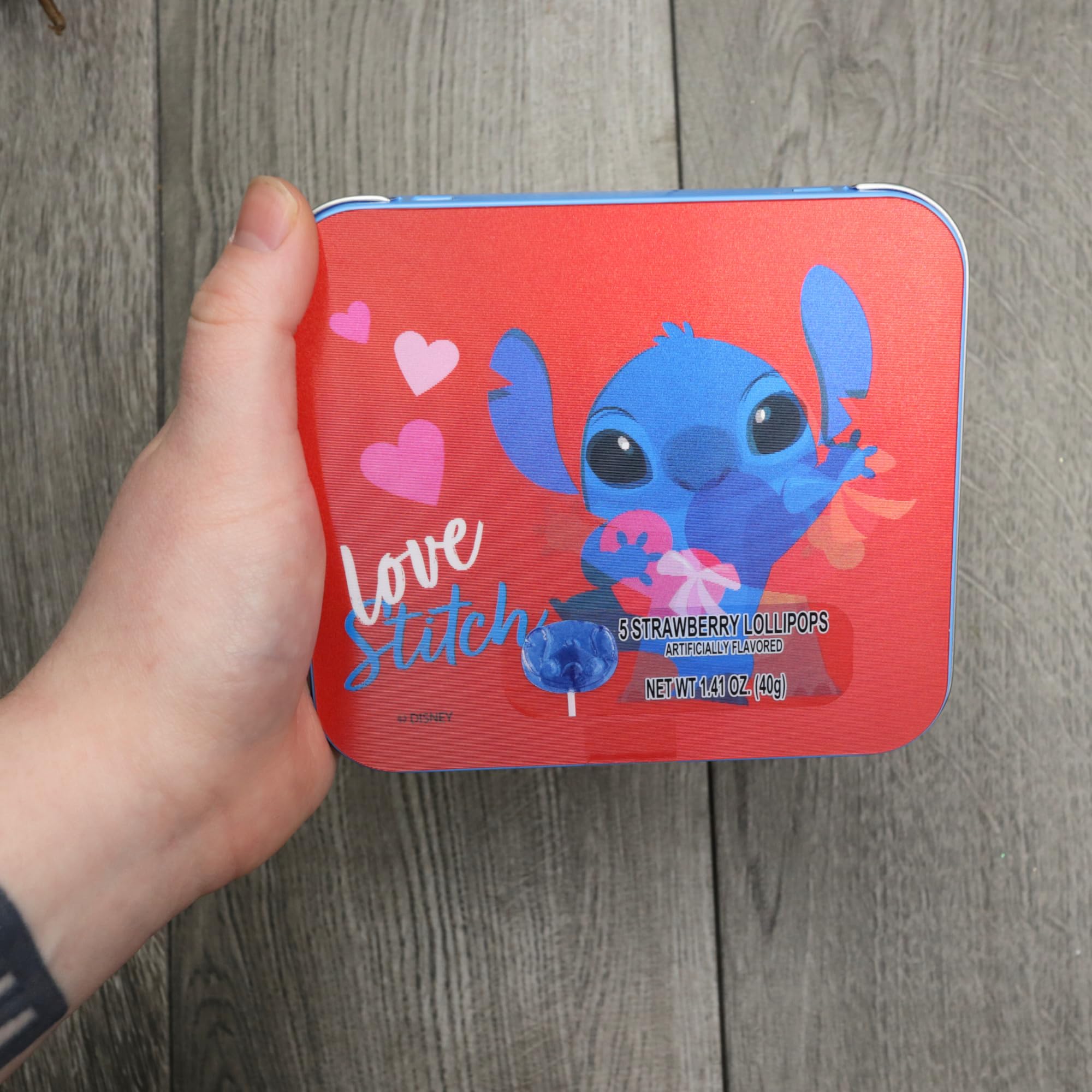 Galerie Lilo & Stitch lollipops ideal for Valentine gift bags and Disney fans