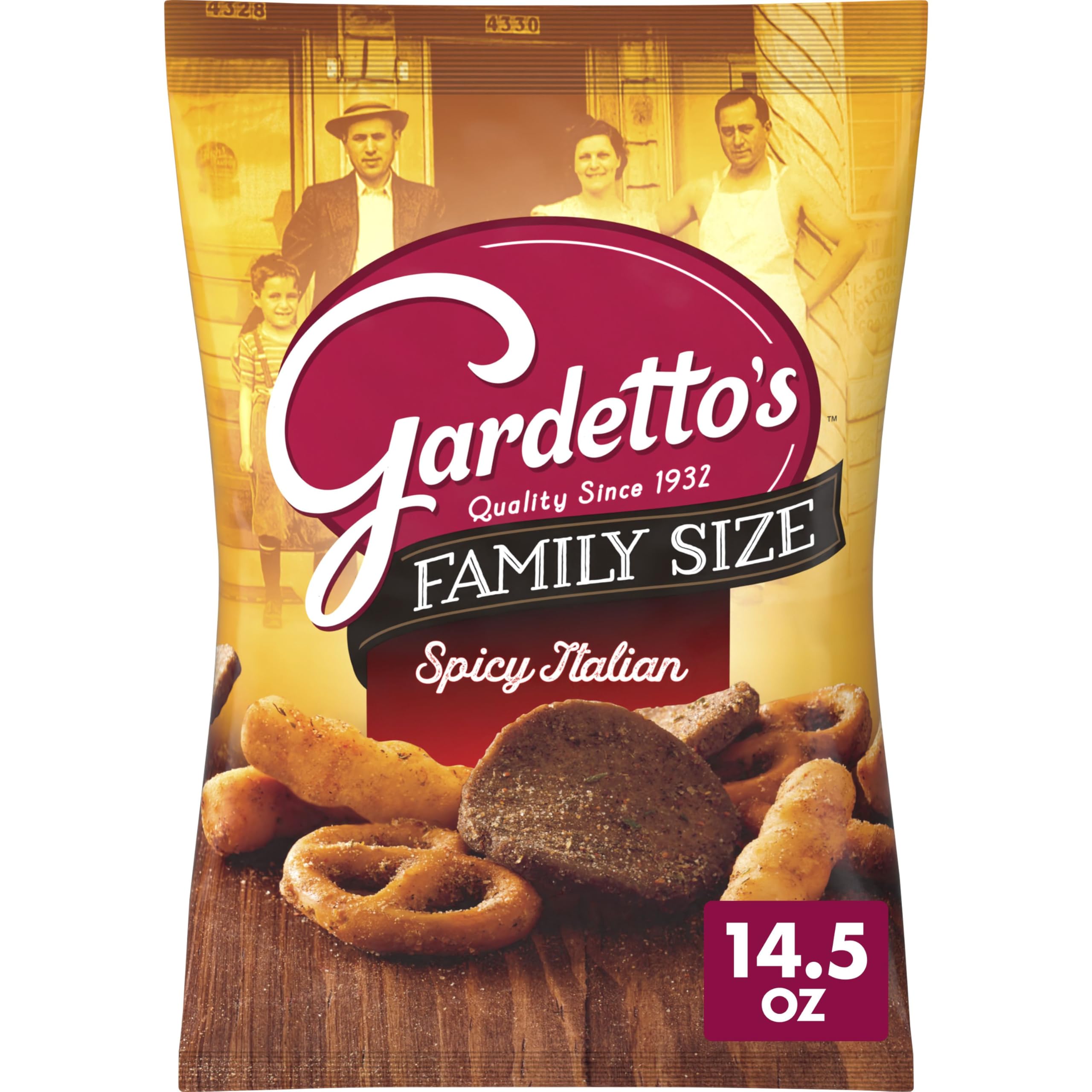 Gardetto's Spicy Italian Snack Mix bag showcasing bold crunch.