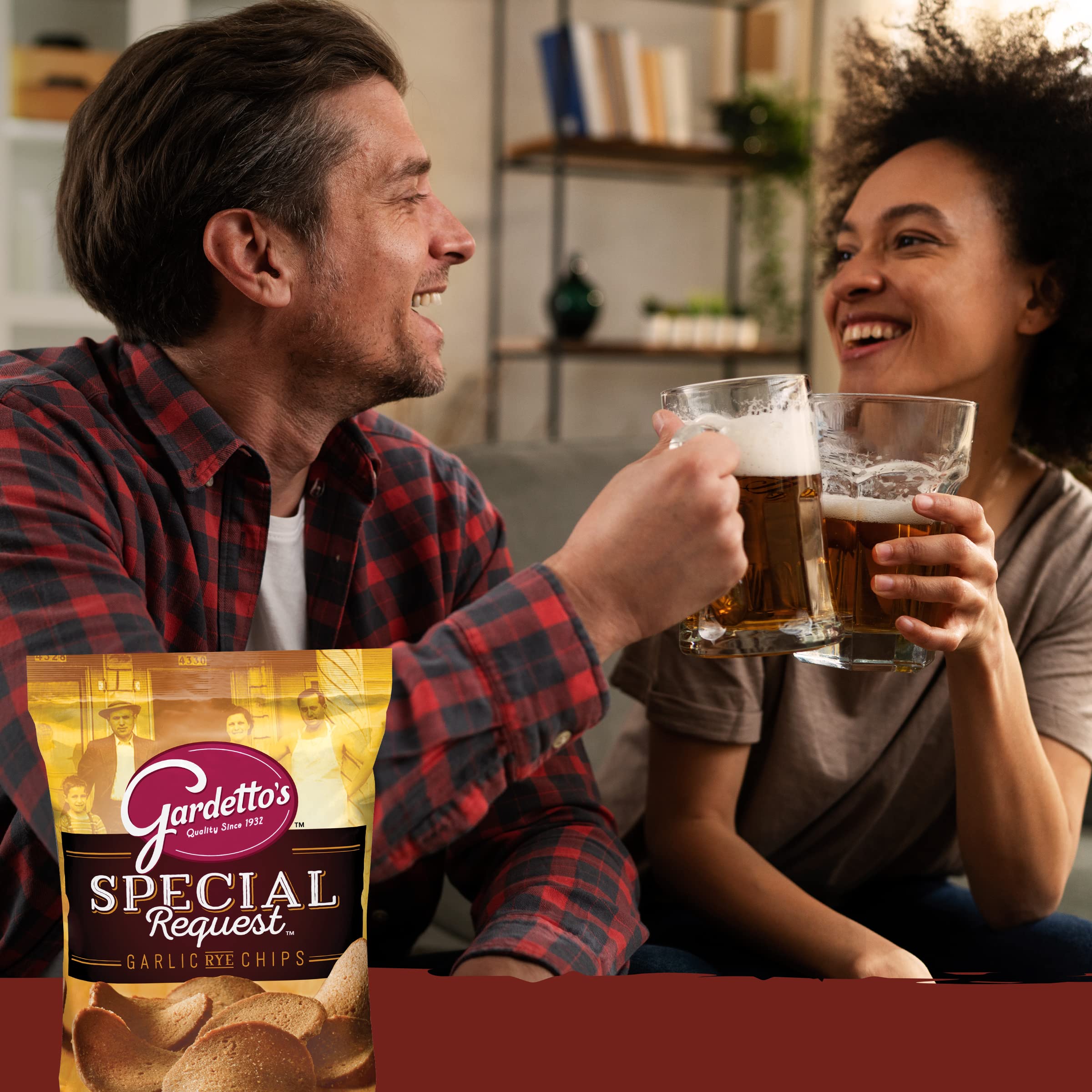 Pantry-ready Gardetto's garlic rye chips for easy snacking