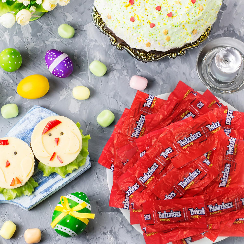 GEEOOLLAH twists used to decorate cupcakes and cookies for celebrations.