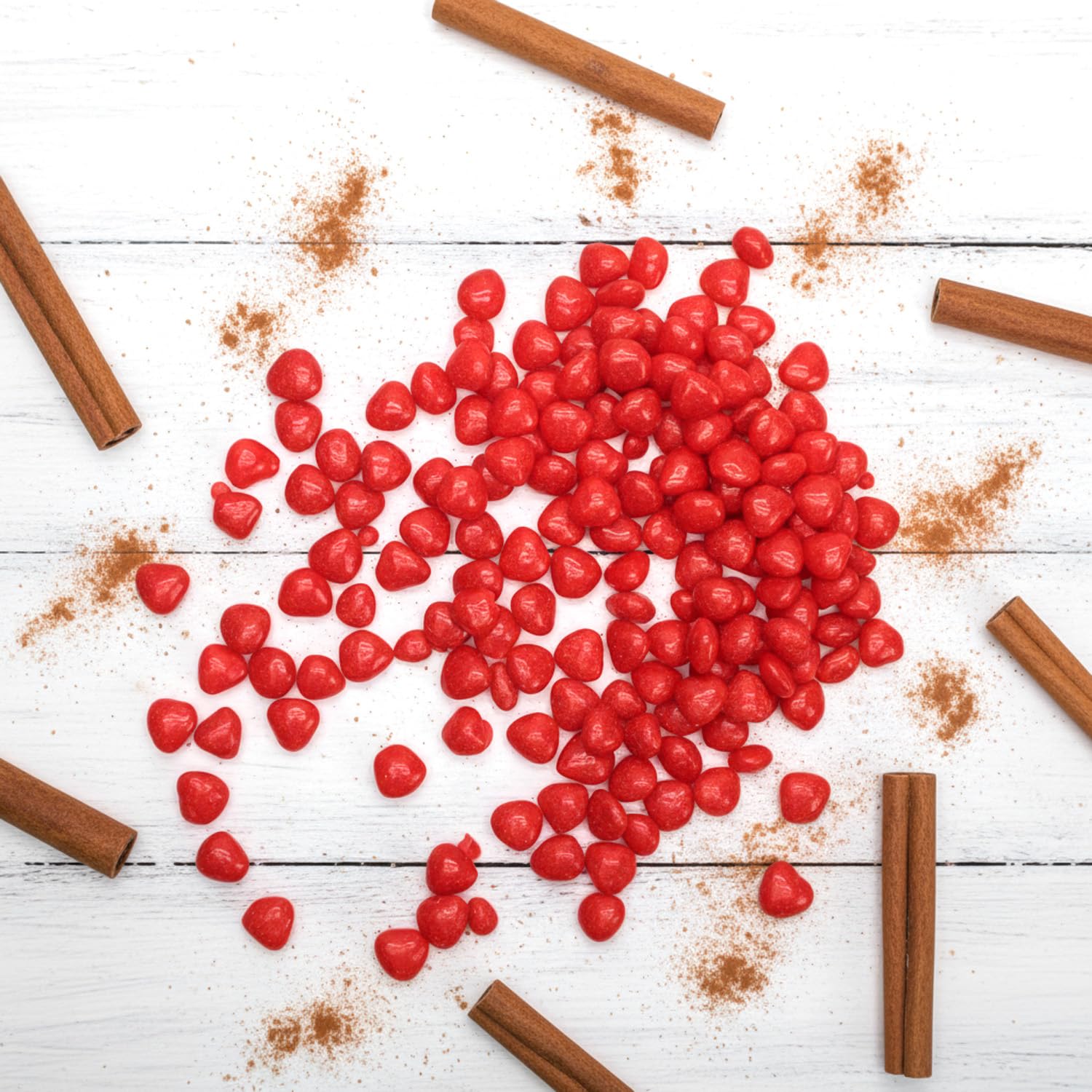 Gift-ready GEEOOLLAH Cinnamon Imperial Hearts in a decorative package.