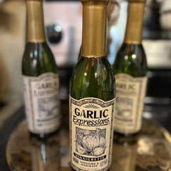 Generic Garlic Expressions ingredients label highlighting simple, small-batch prep