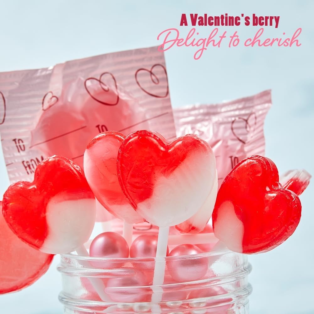 Tiger-shaped lollipop close-up highlighting distinctive design