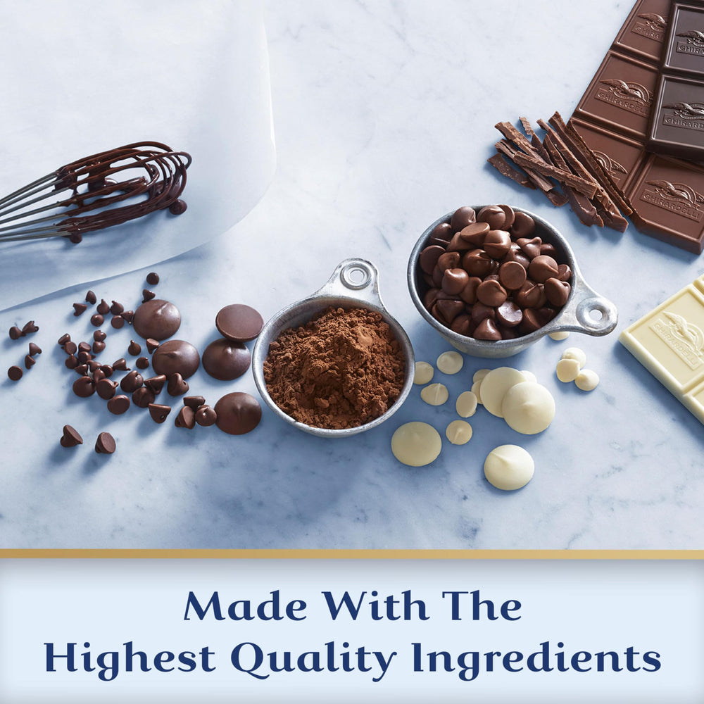 Ghirardelli hot cocoa mix scoop ready to measure