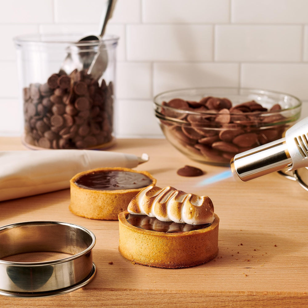 Ghirardelli 5lb packaging – ready for foodservice use.
