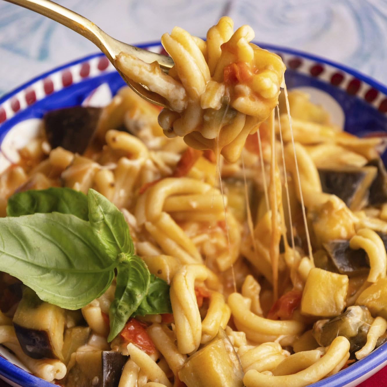 Giadzy pasta in Italian kitchen emphasizes artisanal process and origin.