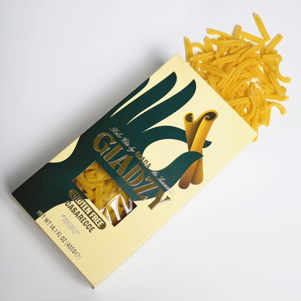 Giadzy gluten-free ingredients label close-up shows non-GMO and clean sourcing.