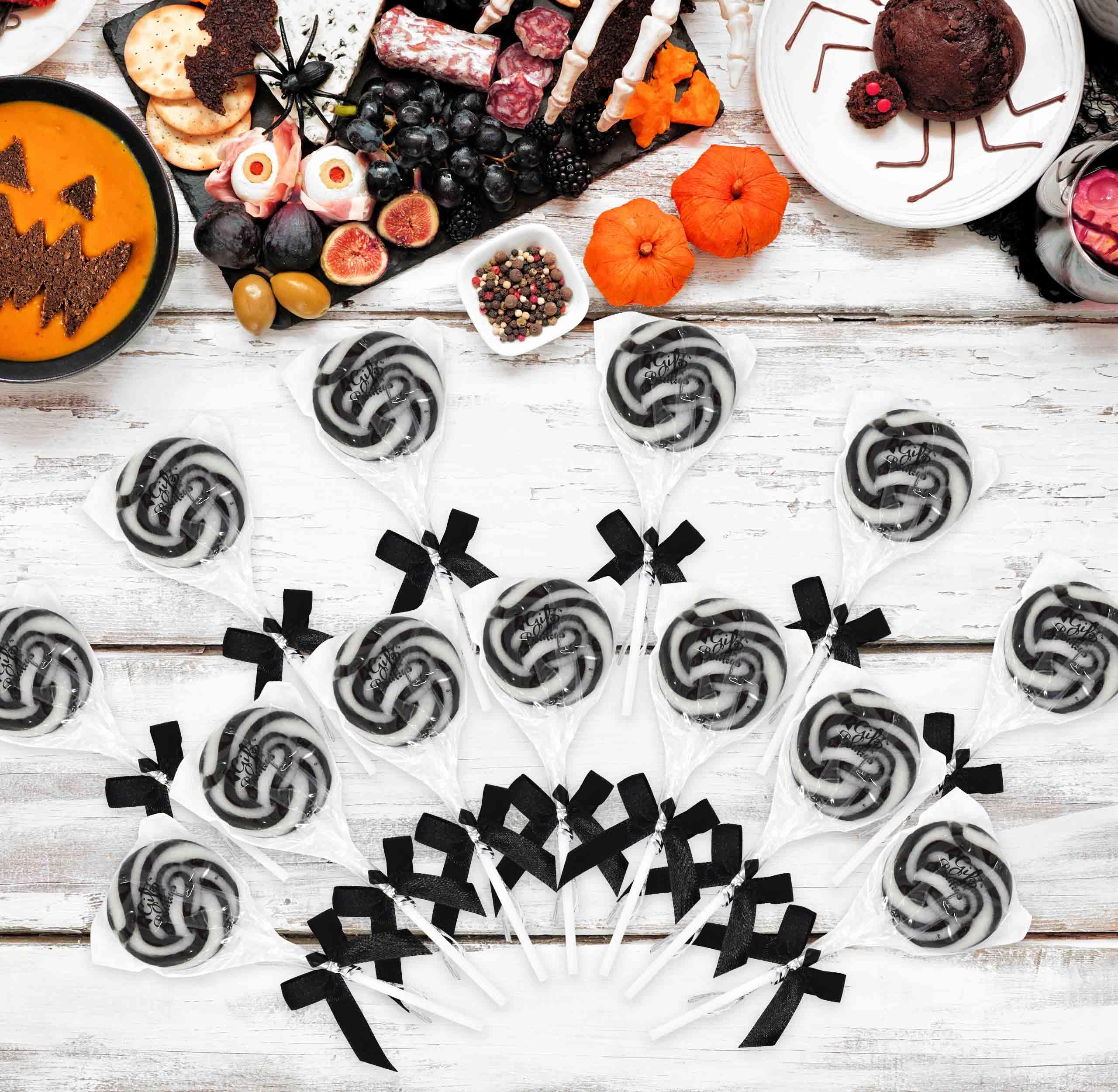 Gift Boutique individually wrapped lollipops simplify candy buffets and goody bags.