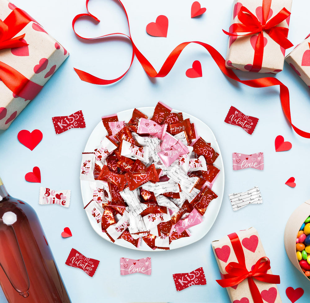 Table scatter for self-serve dessert moments