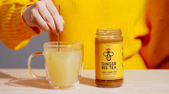 Lemon slices with concentrate highlight bright citrus notes and ginger flavor