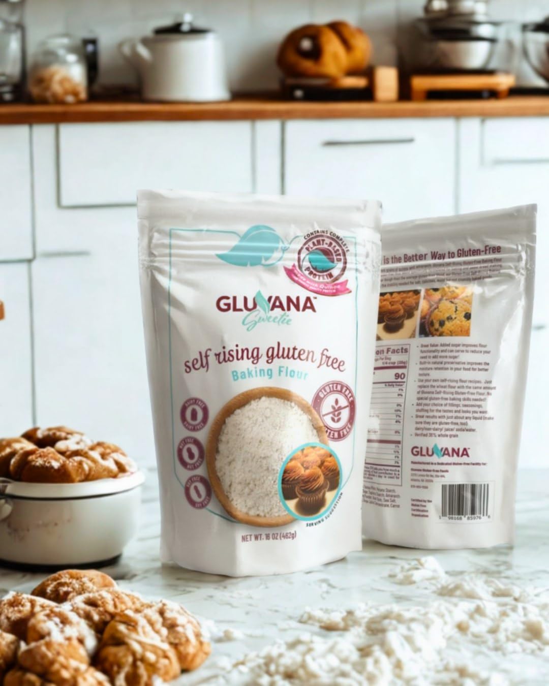 Gluvana measuring spoons with flour for precise results