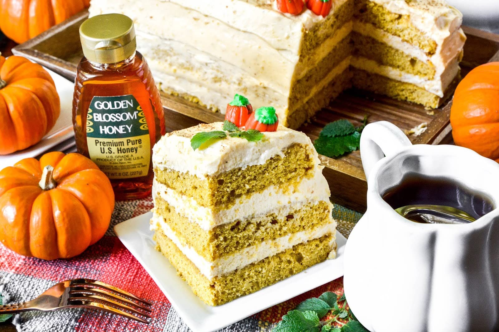 Golden Blossom kitchen-scene captures family-friendly honey for quick breakfasts.