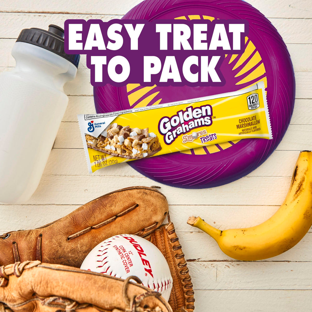 Golden Grahams bars single-serve pack ideal for car rides and trips.
