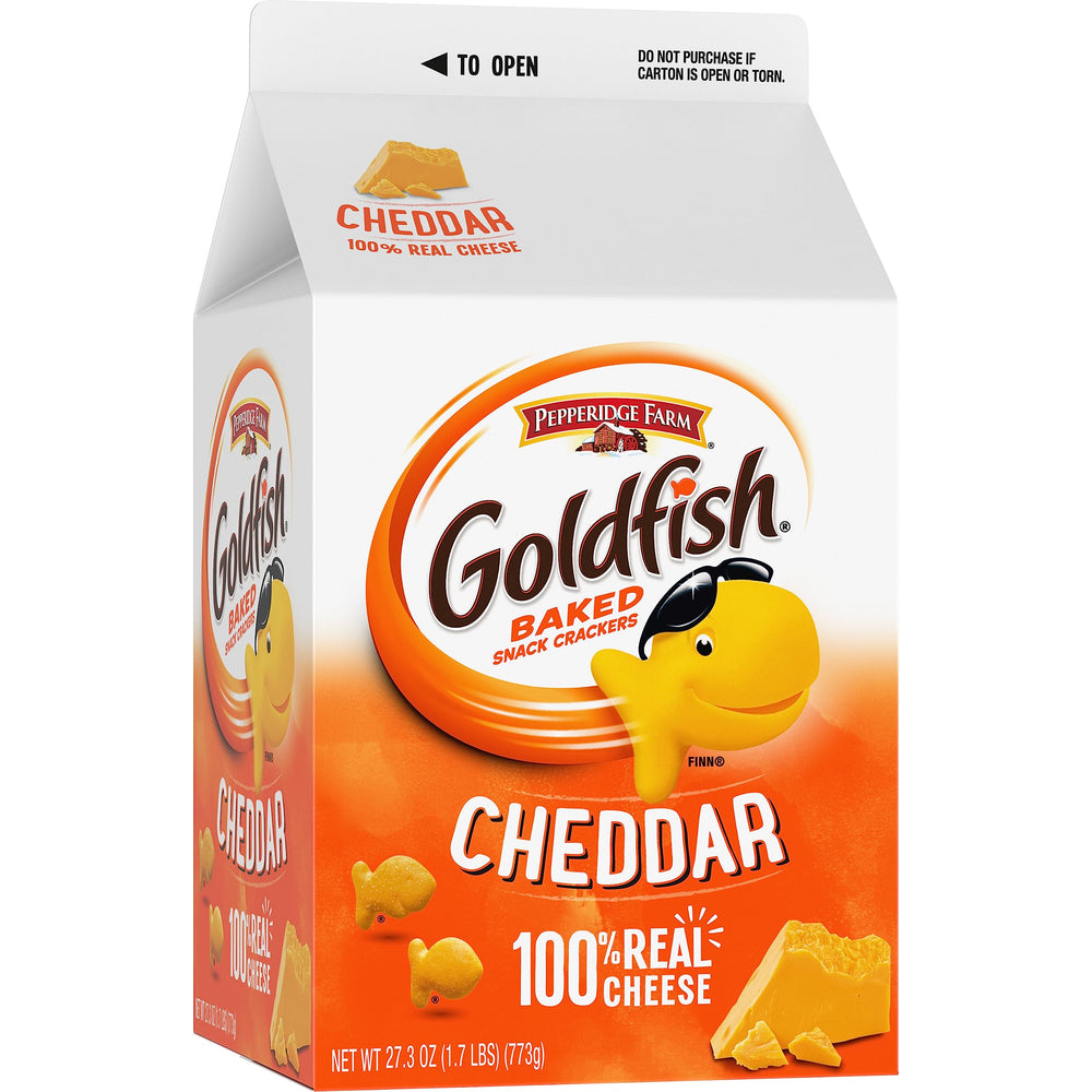 Goldfish crackers snack time for kids.