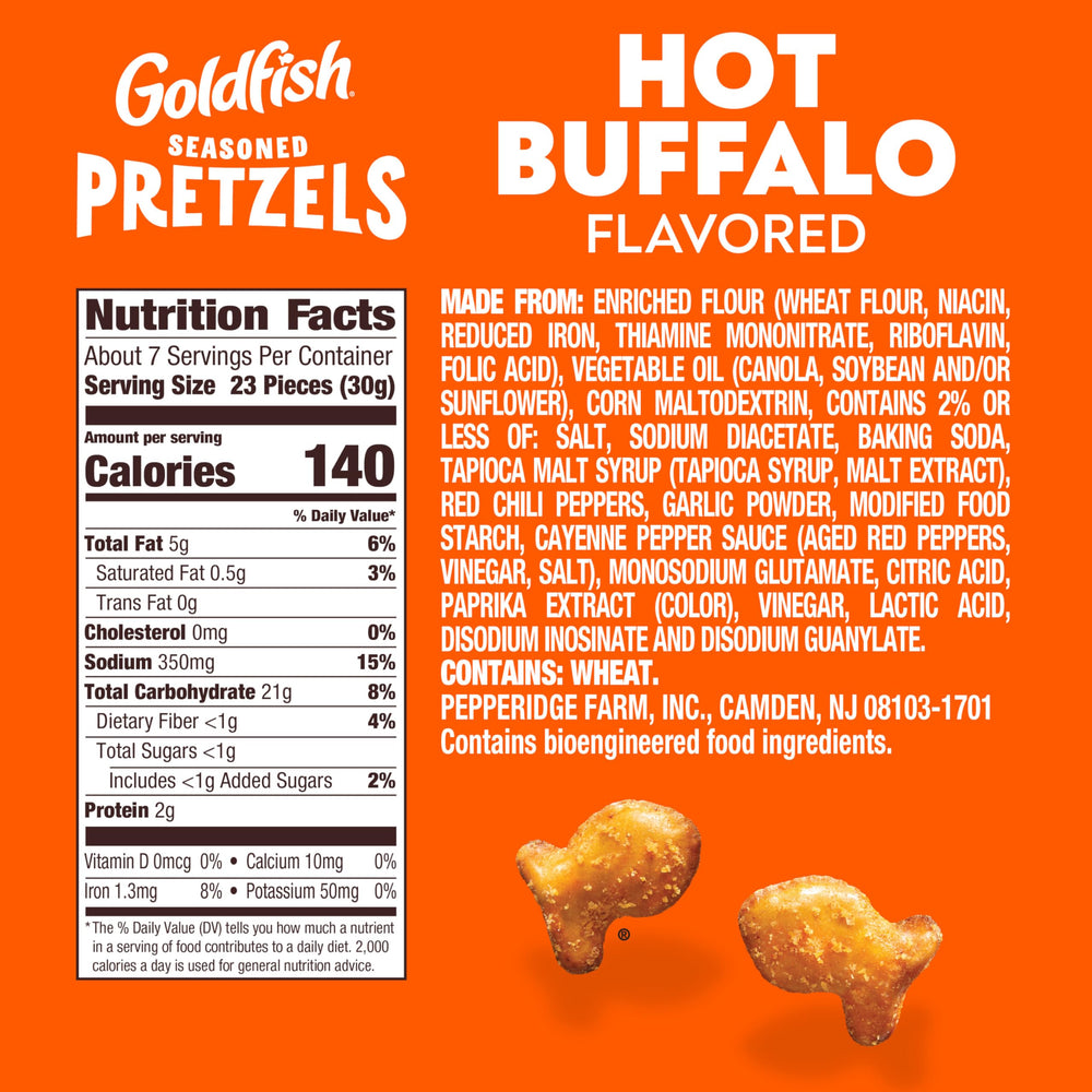 Goldfish Hot Buffalo Pretzels close-up highlights spicy aroma and savory crunch for on-the-go