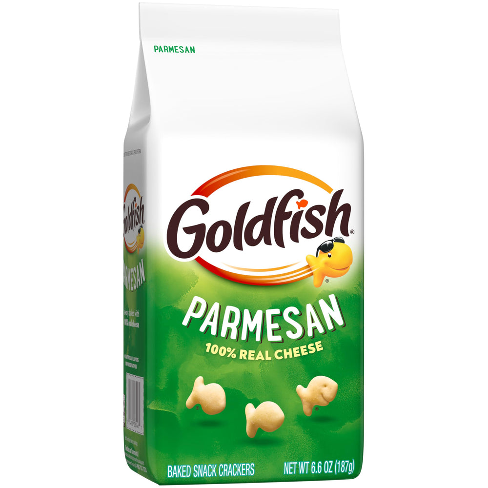 Goldfish Parmesan crackers ingredients label showing real cheese and plant colors.