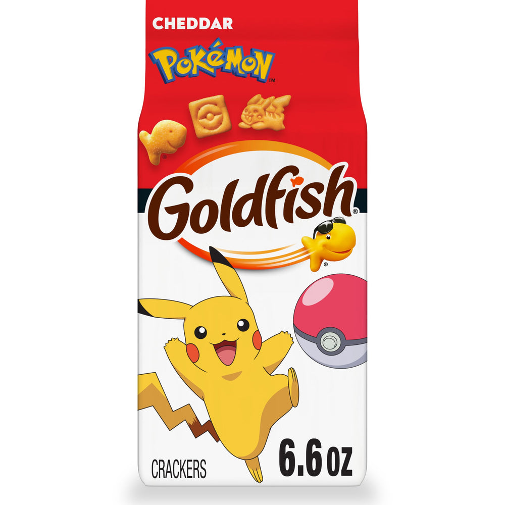 Goldfish Pokémon Cheddar Crackers bag ideal for lunchboxes and on-the-go snacking.