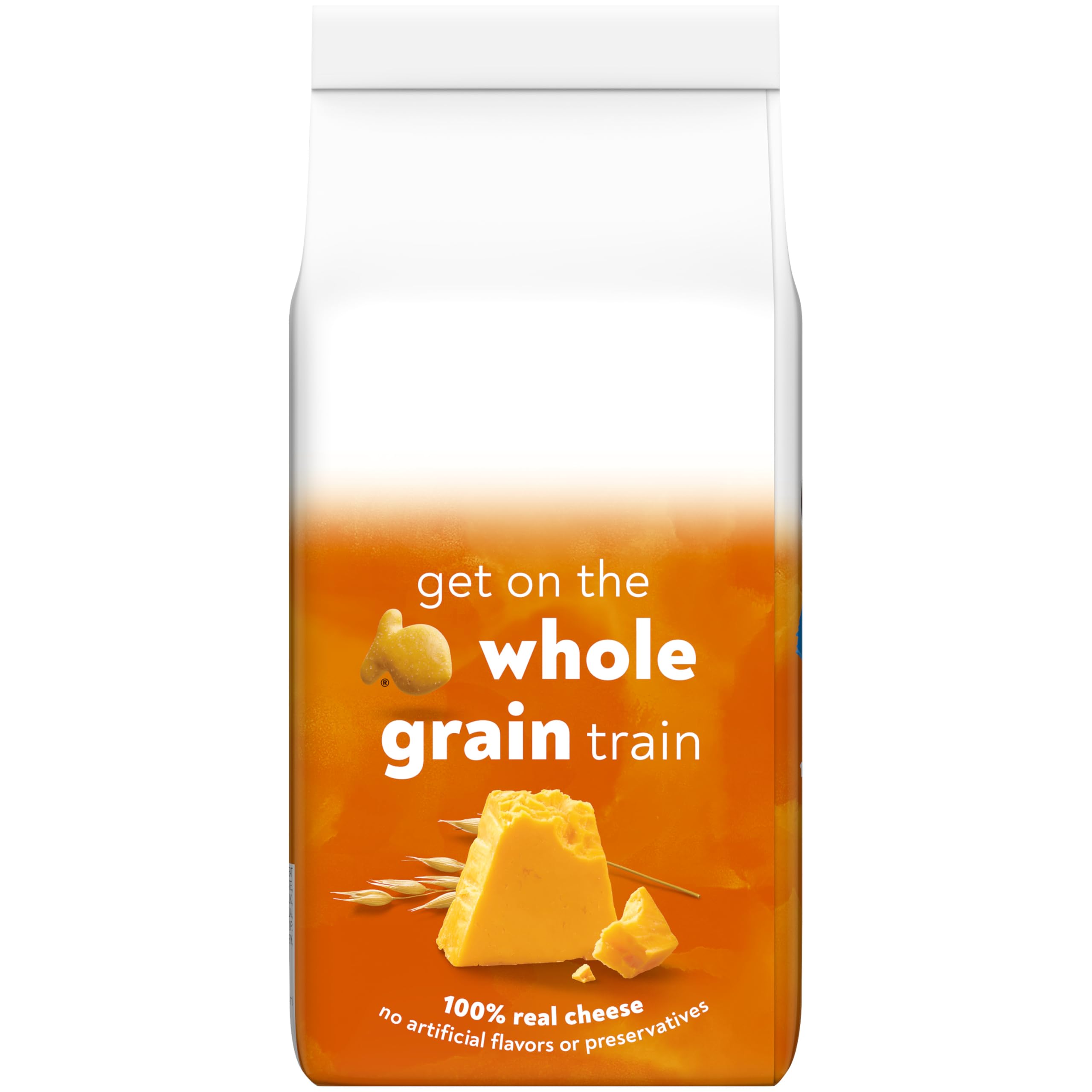 Goldfish whole grain cheddar crackers in a lunchbox