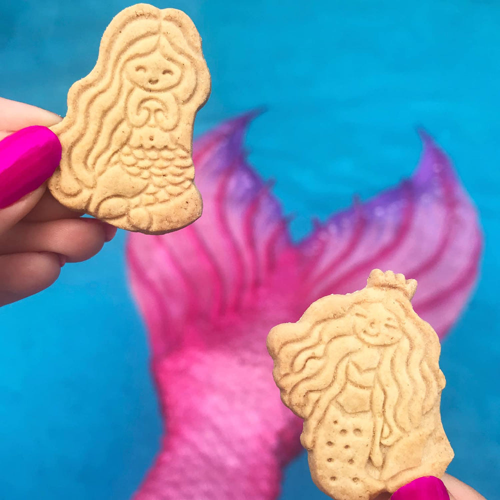 Dairy-free icon on Goodie Girl Magical Animal Crackers communicates milk-free goodness.