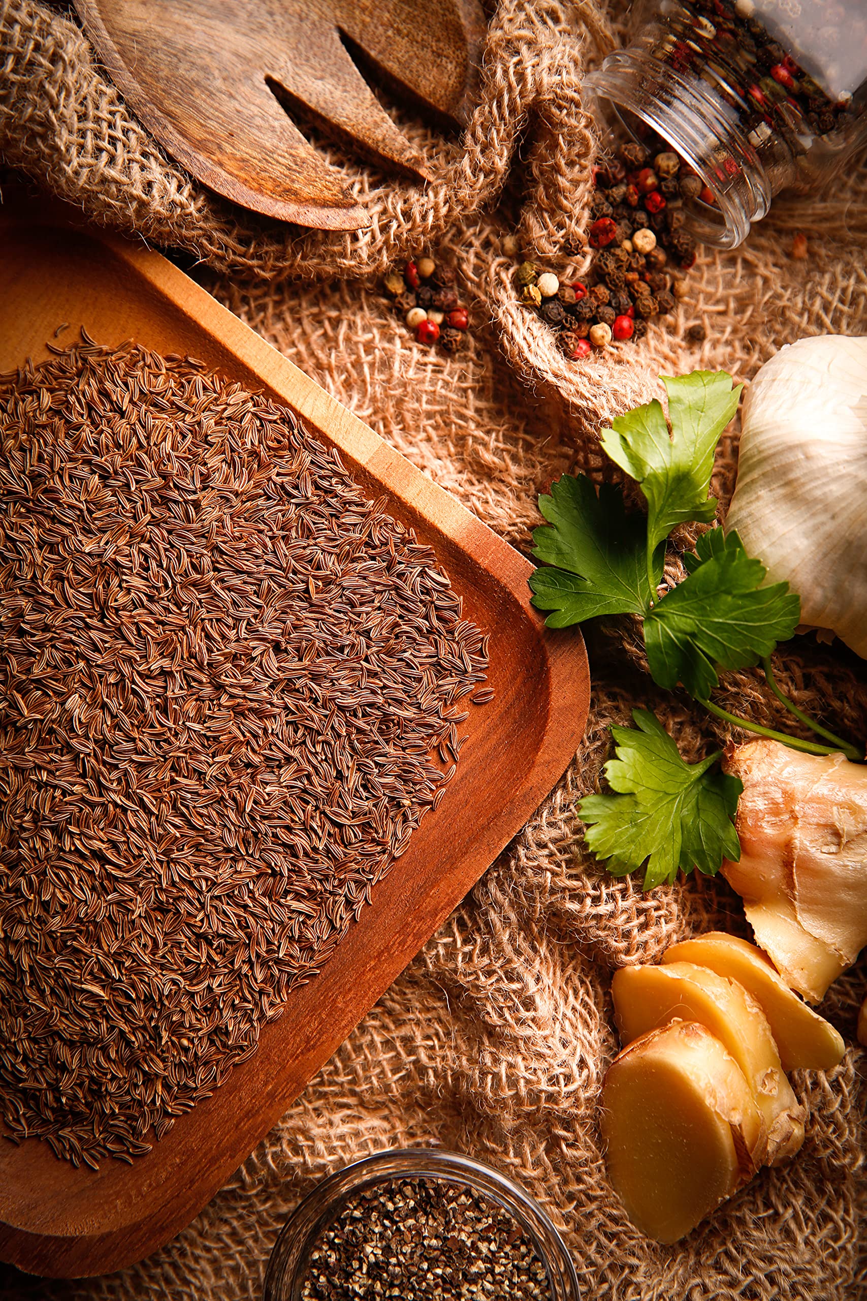 Gourmanity caraway seeds for liqueurs offer fragrant complexity