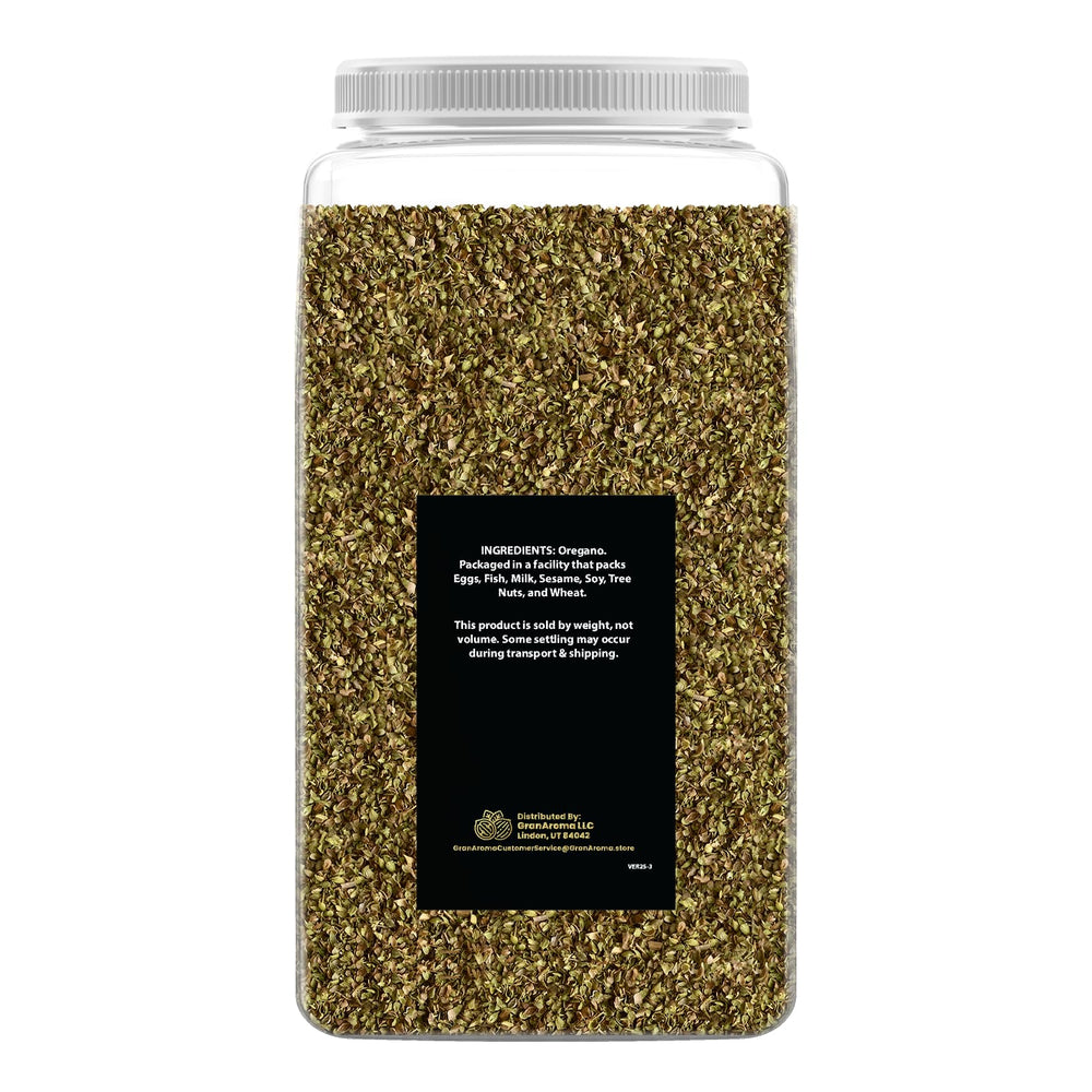 GranAroma Oregano Flakes on pizza adding savory aroma.