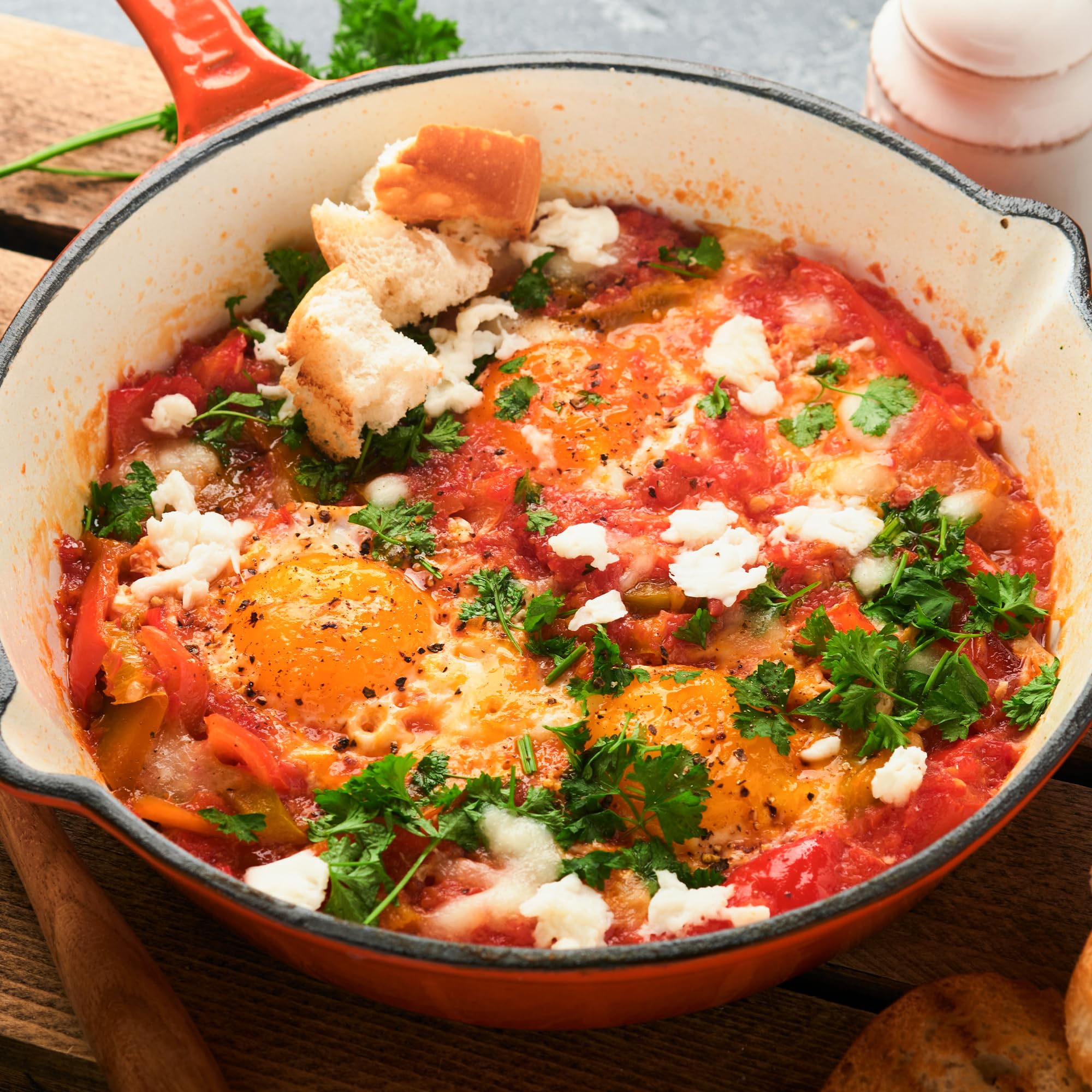 GranAroma Oregano Flakes sealed jar preserves freshness.