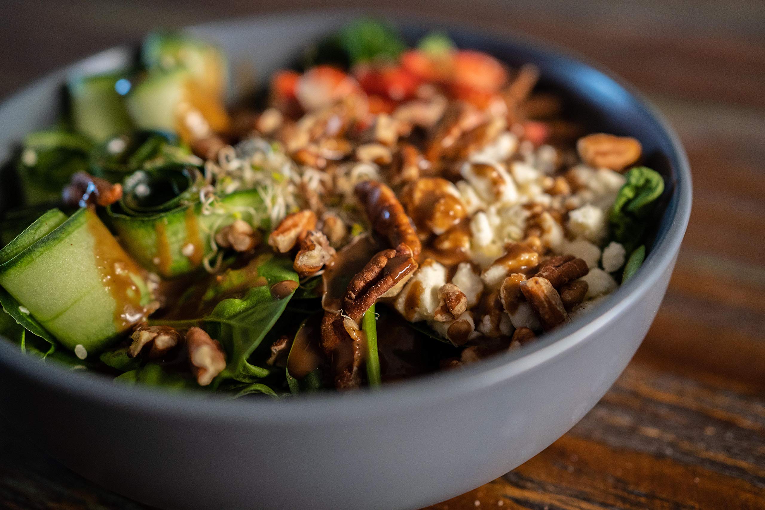 Bowl of La Nogalera pecans for snacking and recipes.