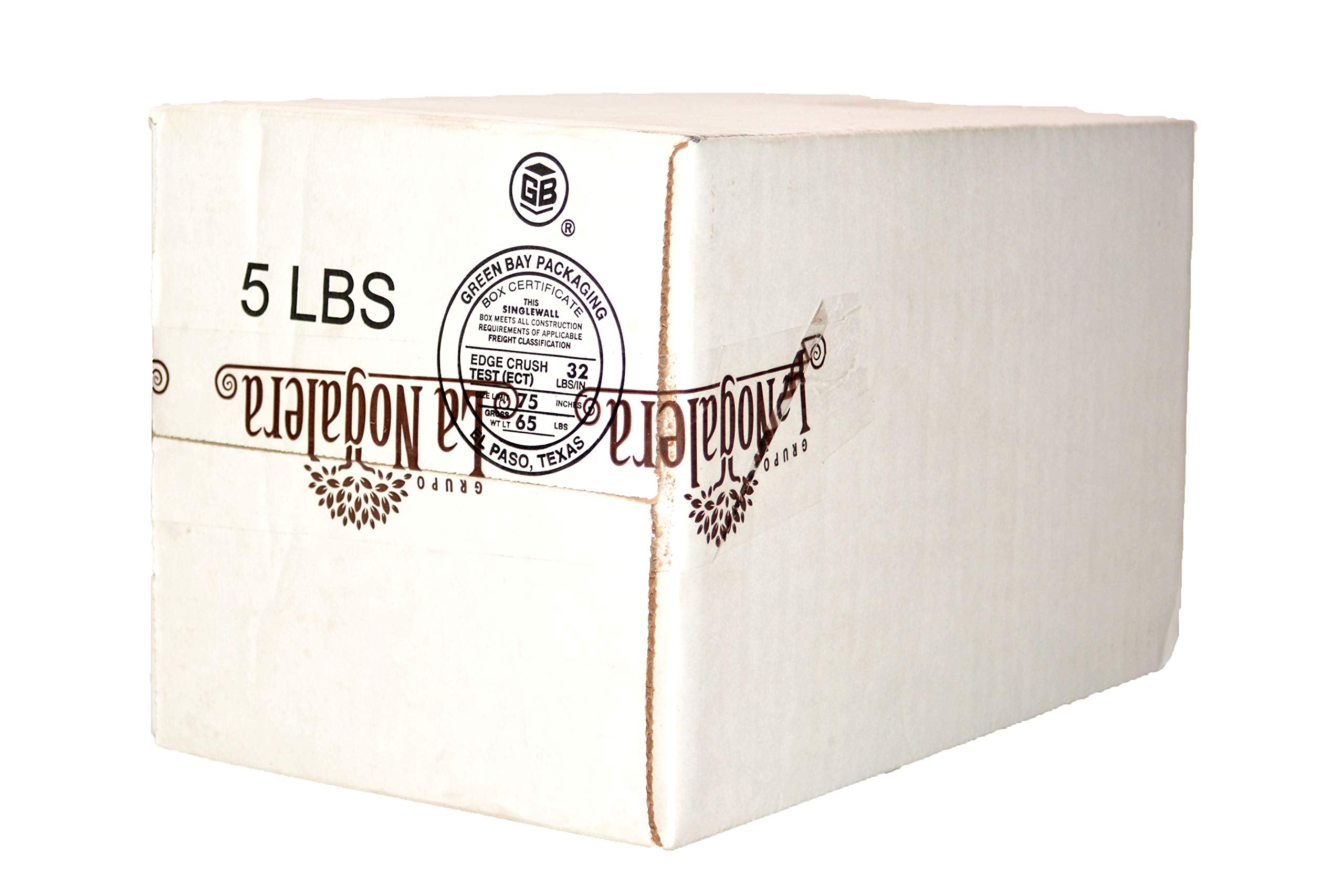 Raw pecan pieces from Grupo La Nogalera ideal for trail mix