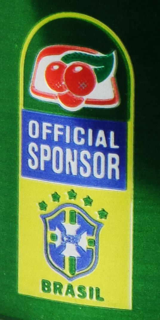 Guaraná ANTARCTICA family-friendly drink ready for gatherings.