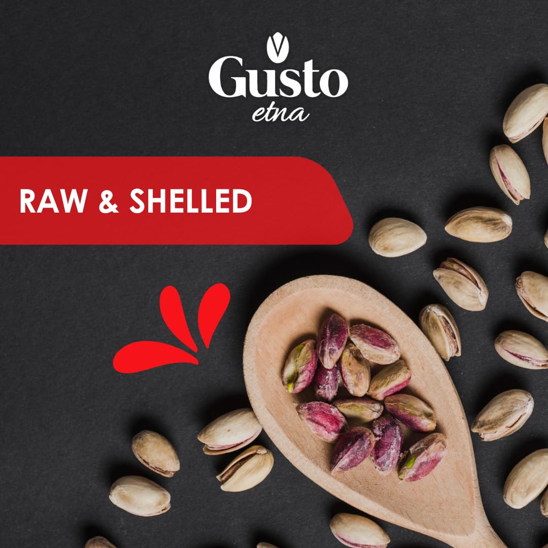 Gusto Etna pistachios natural purple color – vibrant color indicates freshness.