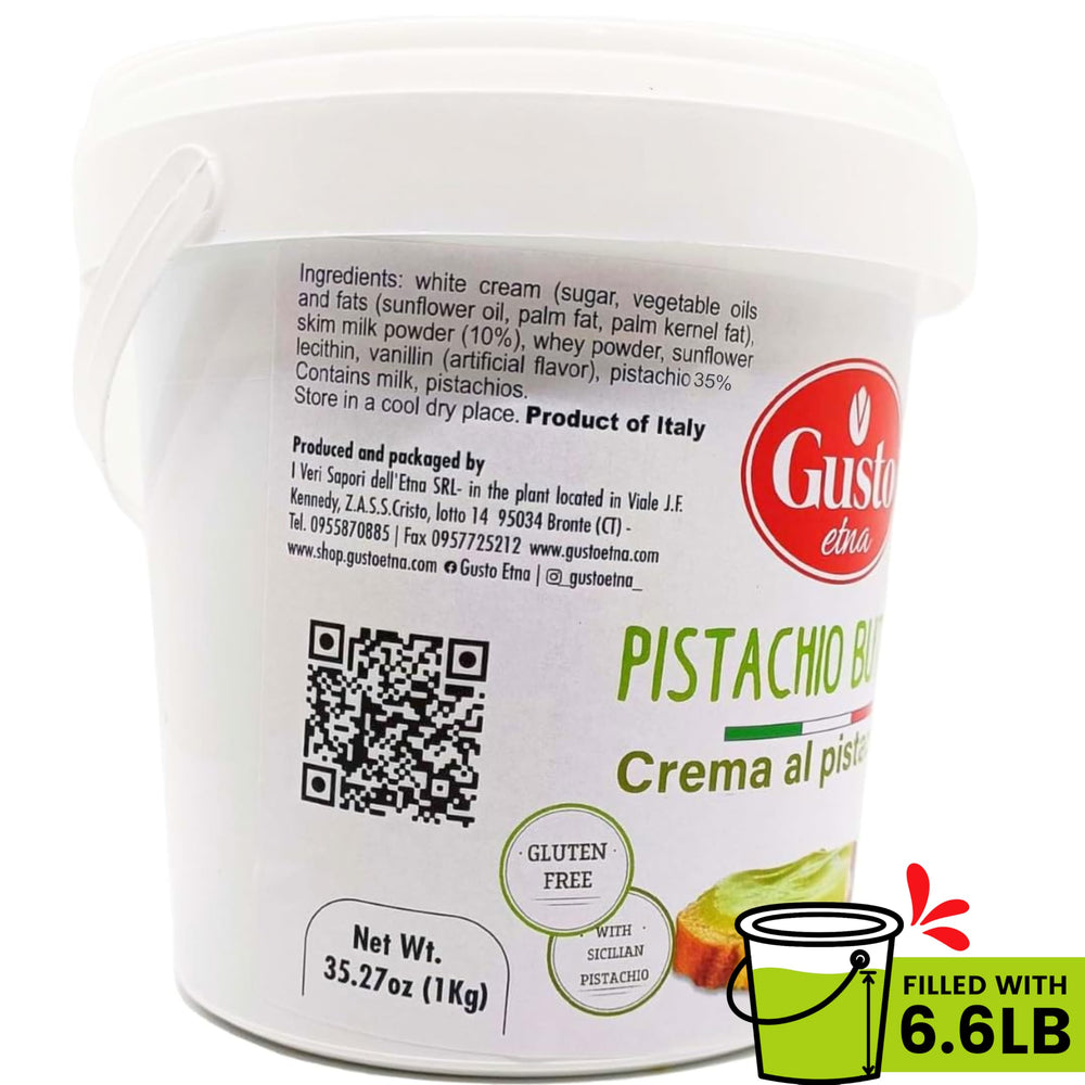 Close-up of creamy pistachio butter texture from Gusto Etna.