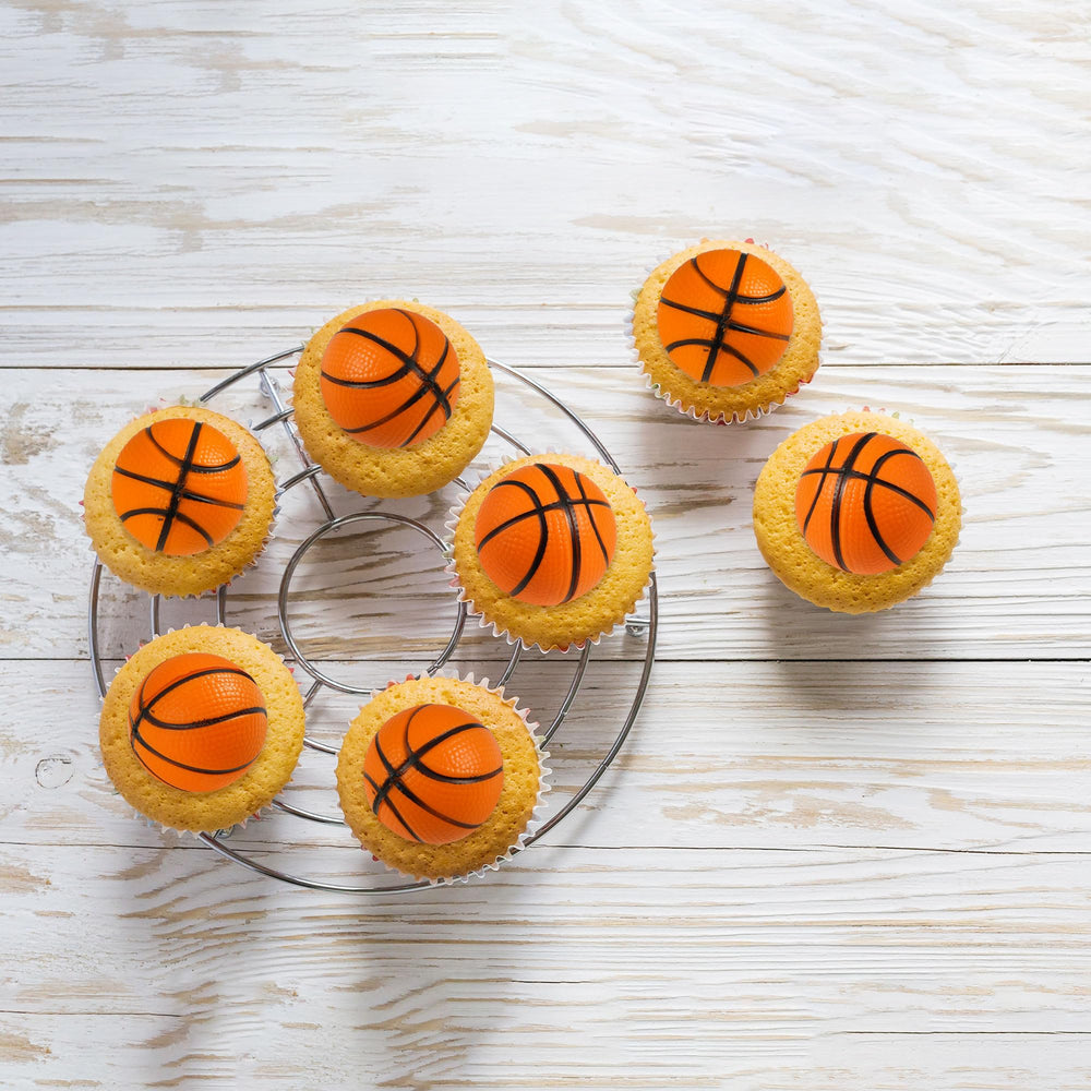 Gyufise PU material toppers are reusable and safe for non-edible decoration.