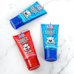 THE HAMPTON CANDY COMPANY Ice Squeeze cherry tube ideal for on-the-go snacking.