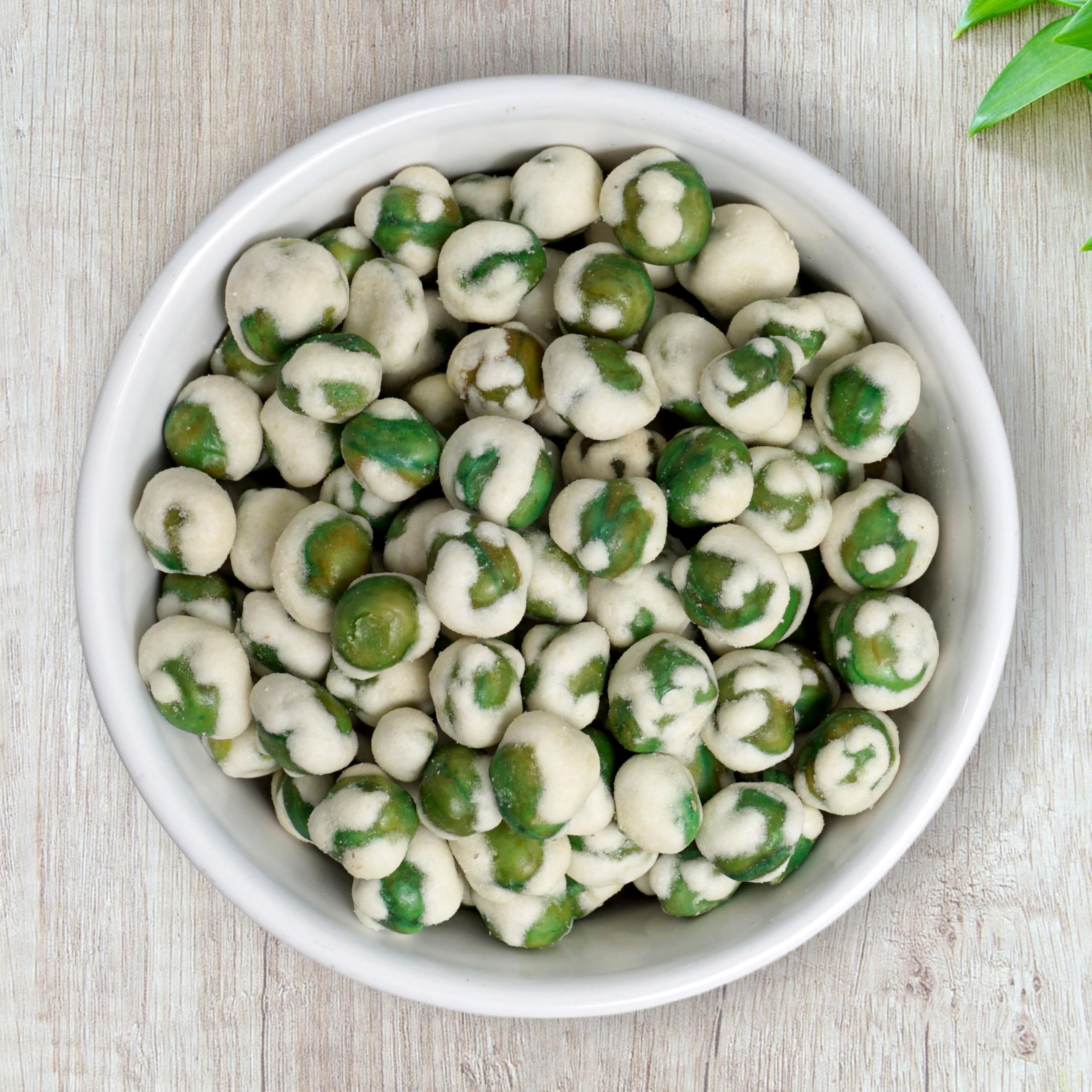 Hampton Distribution Wasabi Peas serving ideas for gatherings and travel.