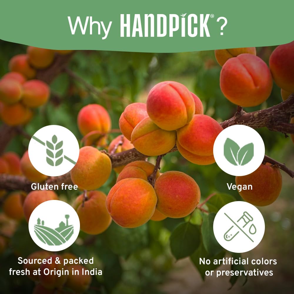 HANDPICK iced tea pour reveals refreshing fruity notes.
