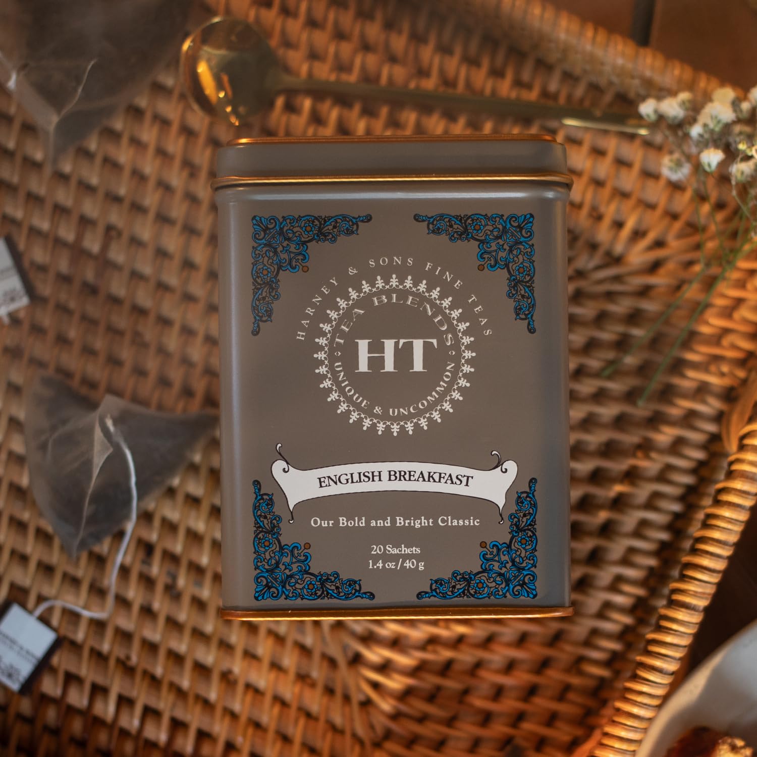 Harney & Sons HT English Breakfast packaging shows 20-count tin ready for daily use