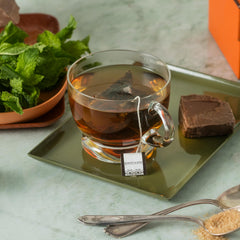 Harney & Sons black tea ingredients label shows peppermint and chocolate flavors