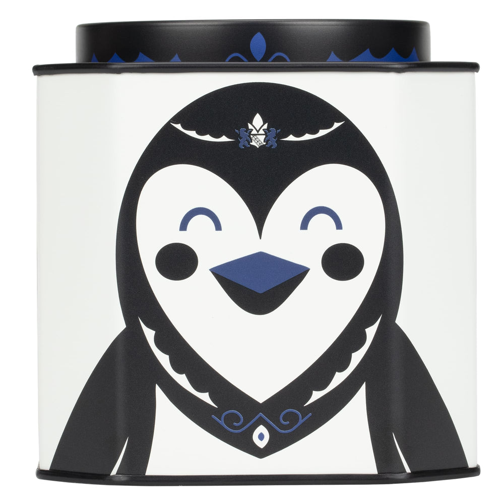 Amber cup with Harney & Sons Cookies & Cream tea offers comforting warmth