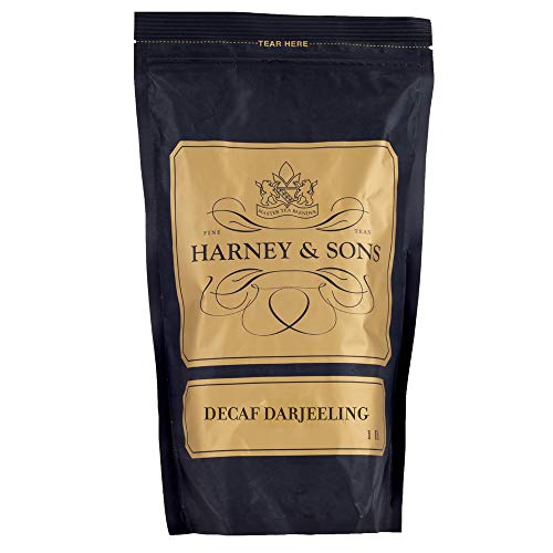 Harney & Sons Decaf Darjeeling tea brewing cup for a relaxing caffeine-free moment.