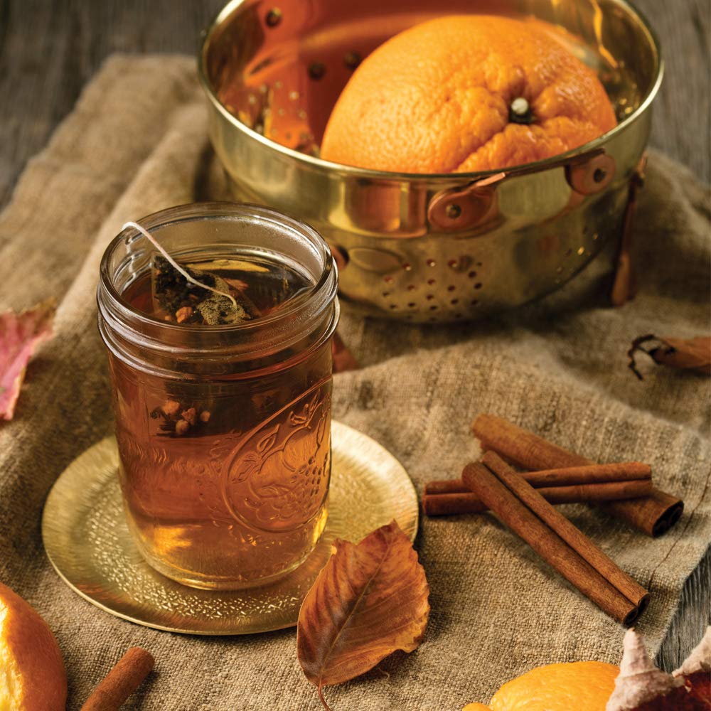 Gift-ready Harney & Sons tin makes a thoughtful present for tea lovers.