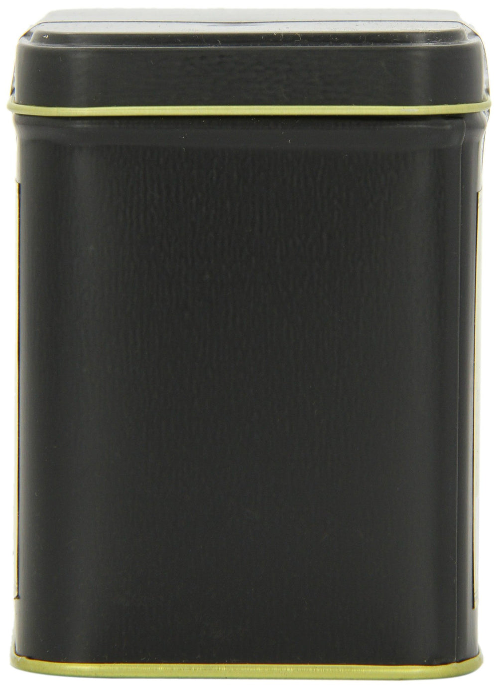 Harney & Sons cup reveals rich, medium-bodied tea with spice.